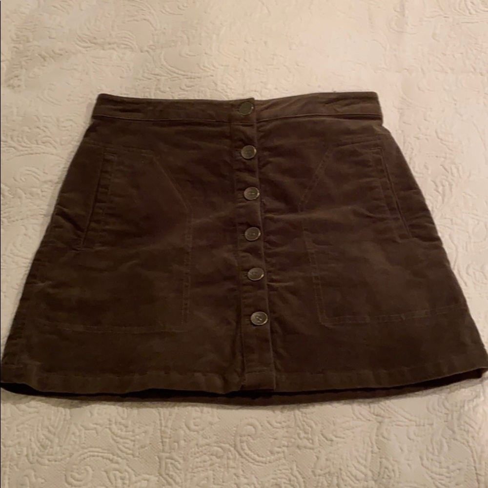 Forever 21 Green Button down skirt